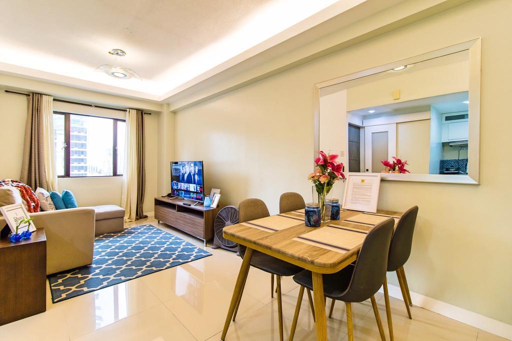 Forbestown Place At The Fort Bgc Taguig Eksteriør billede
